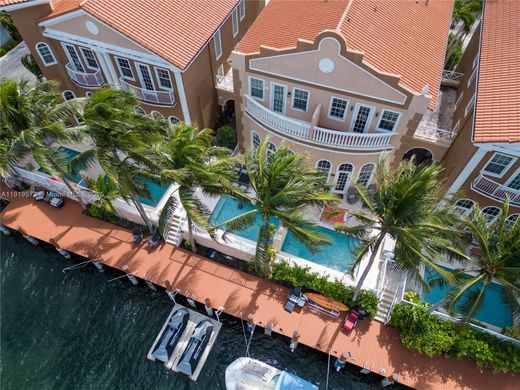 Stadswoning in North Miami Beach, Miami-Dade County