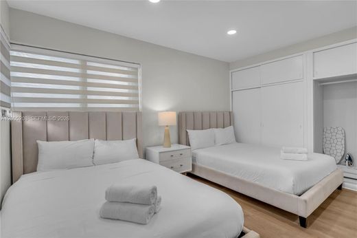 Complesso residenziale a Bay Harbor Islands, Miami-Dade County
