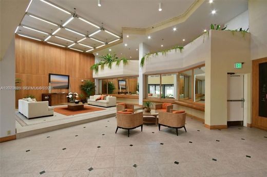 Residential complexes in Key Biscayne, Miami-Dade
