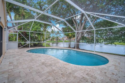 Villa in Pembroke Pines, Broward County