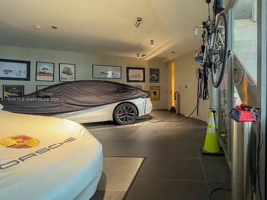 Residential complexes in Sunny Isles Beach, Miami-Dade