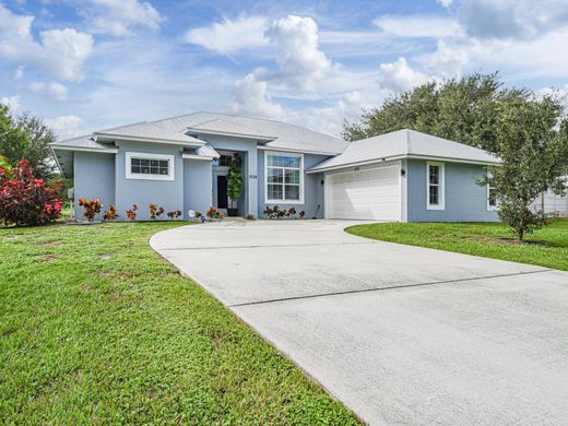 Villa Port Saint Lucie, Saint Lucie County