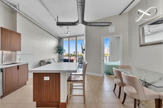 Κτίριο σε Aventura, Miami-Dade County