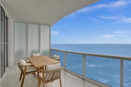 Residential complexes in Sunny Isles Beach, Miami-Dade