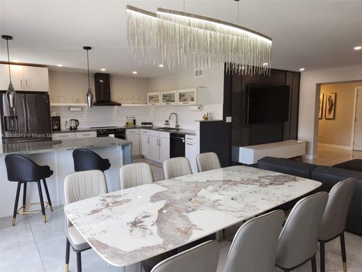 Edificio en Bay Harbor Islands, Miami-Dade County