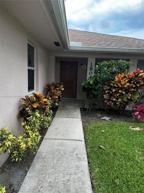 Residential complexes in Fort Pierce, Saint Lucie County