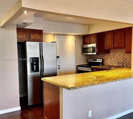 Complexes résidentiels à Hallandale Beach, Comté de Broward