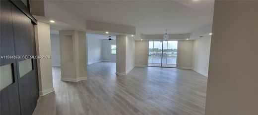 Complesso residenziale a Doral, Miami-Dade County