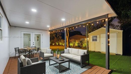 Villa - Margate, Broward County