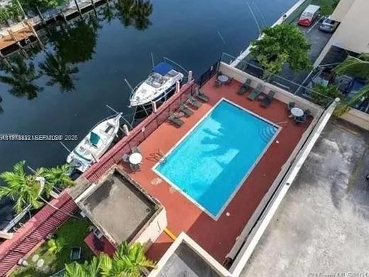 Komplex apartman North Miami Beach, Miami-Dade County