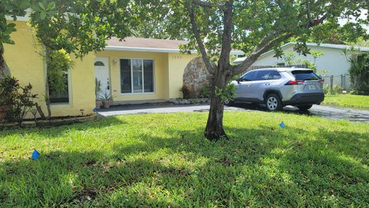 Villa in Sunrise, Broward County
