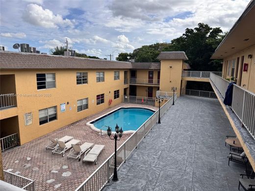 Complesso residenziale a Pembroke Pines, Broward County