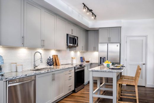 Komplex apartman Hollywood, Broward County