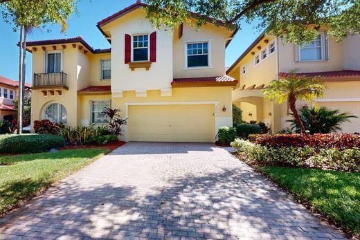 Townhouse in Coral Springs, Broward County