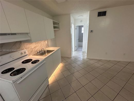 Appartementencomplex in Pembroke Pines, Broward County