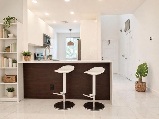 Townhouse in Boca Raton, Palm Beach