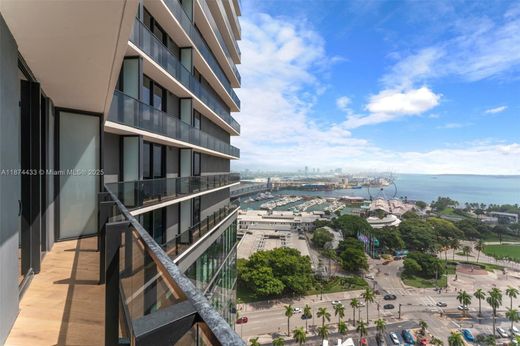 مجمع شقق ﻓﻲ ميامي، فلوريدا, Miami-Dade County