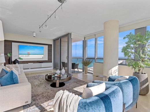 Complexes résidentiels à Miami Beach, Comté de Miami-Dade