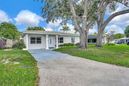 Villa in Oakland Park, Broward County