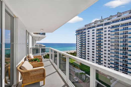 Жилой комплекс, Майами-Бич, Miami-Dade County