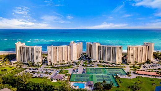 Residential complexes in Jupiter, Palm Beach