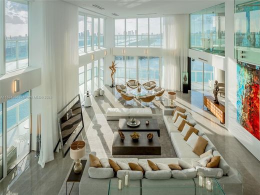 Residential complexes for rent in Miami Beach