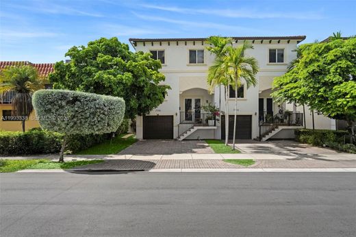 Townhouse in North Miami Beach, Miami-Dade