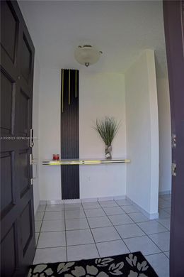 ﻓﻴﻼ ﻓﻲ Miami Terrace Mobile Home, Miami-Dade County