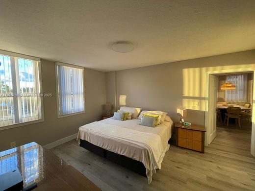 Complesso residenziale a Hallandale Beach, Broward County