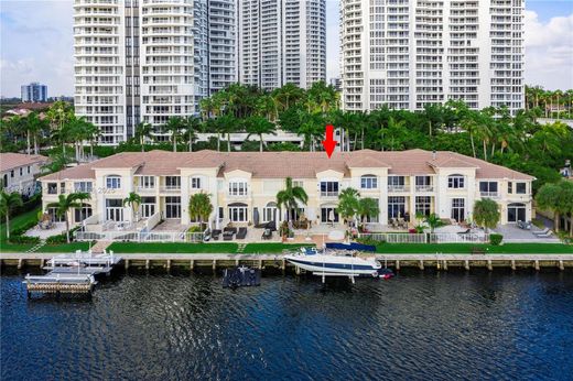 Townhouse in Aventura, Miami-Dade