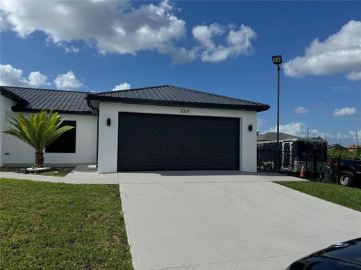 Villa in Lehigh Acres, Lee County