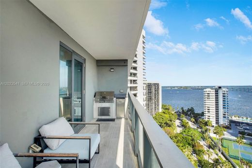 Complexes résidentiels à Miami, Comté de Miami-Dade