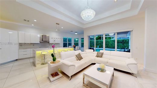 Villa - Weston, Broward County