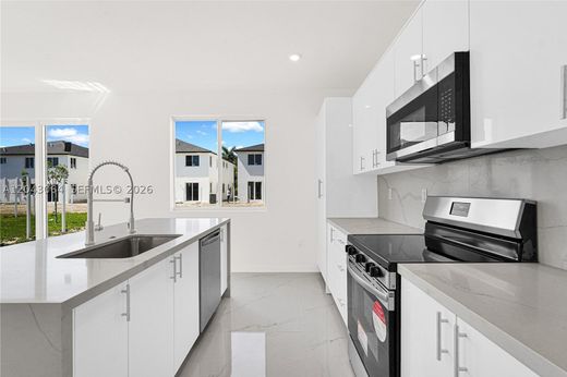 Townhouse in Miami, Miami-Dade