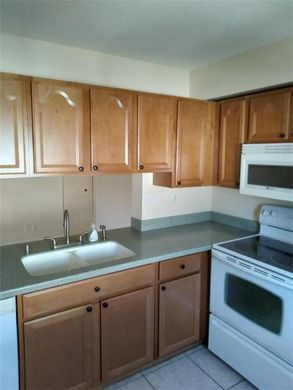Residential complexes in Pompano Beach, Broward County
