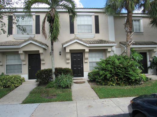 Townhouse in West Palm Beach, Palm Beach