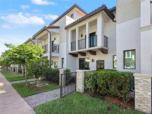 Townhouse in Doral, Miami-Dade