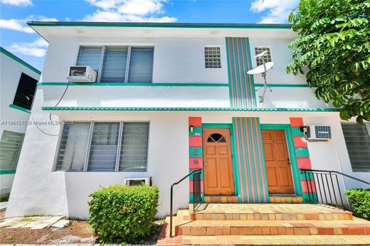 Complesso residenziale a Miami Beach, Miami-Dade County