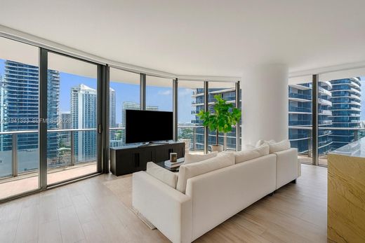 Komplex apartman Miami, Miami-Dade County