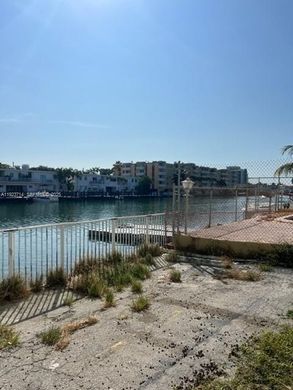 Complesso residenziale a Miami Beach, Miami-Dade County