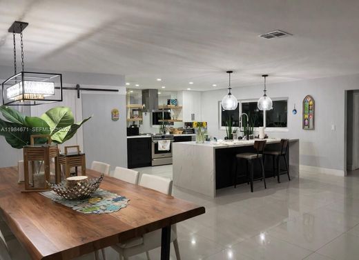 Villa in Miami, Miami-Dade