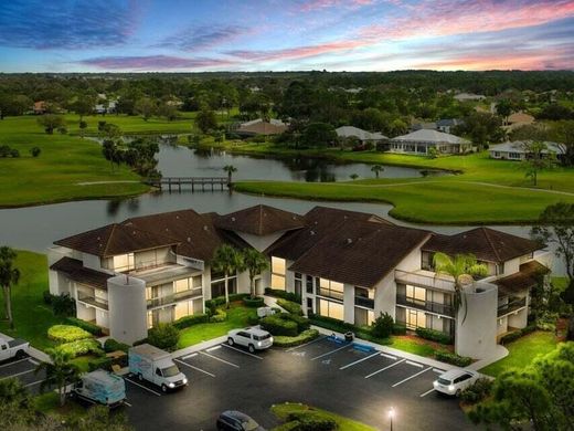 Residential complexes in Fort Pierce, Saint Lucie County