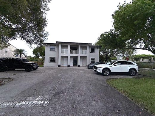 Residential complexes in Miami, Miami-Dade
