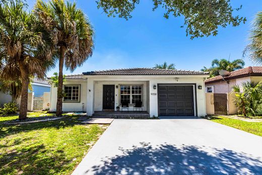 Villa - Miami Lakes, Miami-Dade County