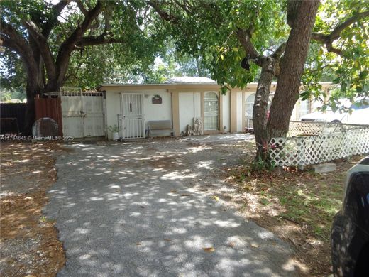 Villa a Miami Heights Trailer Park, Miami-Dade County