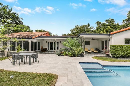 ﻓﻴﻼ ﻓﻲ ميامي، فلوريدا, Miami-Dade County