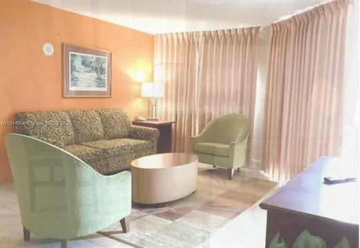 مجمع شقق ﻓﻲ Weston, Broward County