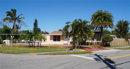 ﻓﻴﻼ ﻓﻲ Dania Beach, Broward County