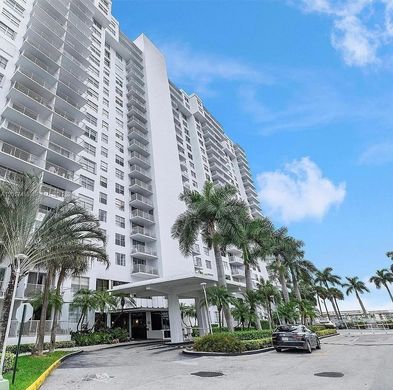 Edificio en Aventura, Miami-Dade County