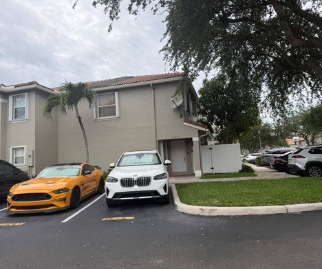 Townhouse in Miramar, Broward County